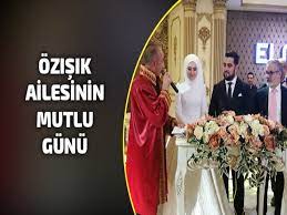İnternethaber.com yazarı süleyman özışık kimdir? Ozisik Ailesinin Mutlu Gunu