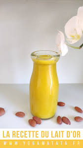 La Recette Du Lait D Or Traditionnel C Est Facile Lait D Or Boisson Lait