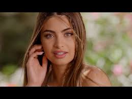 Emma muscat è una cantante originaria di malta, che ha conosciuto la popolarità grazie alla sua partecipazione alla scuola di amici 17 dove si è classificata al quinto posto. Emma Muscat Music Videos Stats And Photos Last Fm