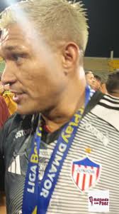 Teófilo Gutiérrez pasó por el 🎙de #HablandoConPaez y esta fueron sus  declaraciones en medio de la celebración del Campeonato conseguido en el  @Junio @JuniorClub SA de Barranquilla 🏆🏟
