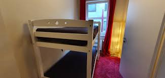 Kinderbett etagenbett pauli buche vollholz massiv natur mit regal und rutsche inkl. Tolle Wohnung Auf St Pauli Beim Hans Albers Platz Apartments For Rent In Hamburg Hamburg Germany