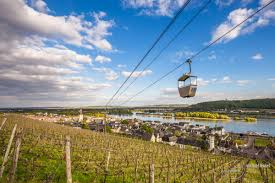 Seilbahn rüdesheim er en svævebane ved rüdesheim am rhein i hessen, tyskland. Michael Leukel Fotos Von Rudesheim Am Rhein