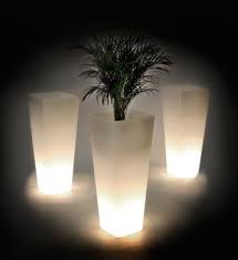 Design Pflanzkubel Beleuchtet All So Quiet Im Greenbop Online Shop Kaufen Beleuchten Blumenkubel Beleuchtete Bilder