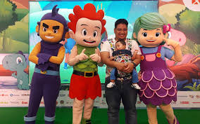 Mewarnai gambar ultraman kreasi warna 26 01 2020 salah satu kesibukan terbaik untuk si kecil yang memicu dan meningkatkan perkembangan yaitu mewarnai mewarnai jauh lebih dari sekadar hobi. Anak Anak Antusias Saat Meet N Greet Dengan Kiko Di Imbex 2018 Mnc Update