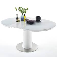 C61_ceramique table ronde contemporaine romain, diamètre 120 cm réalisée en chêne avec un pieds central et 1 allonge portefeuille de 50 cm. Tables Design Au Meilleur Prix Table Ronde Extensible Design Wiem Blanc Laque Mat Diametre 120 Cm Inside75