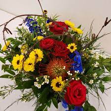 Tacoma 1620 6th avenue tacoma, wa 98405. Summer Fun Flower Arrangement In Olympia Wa Specialty Floral Design Flower Arrangements Florist Design Orange Gerbera Daisy