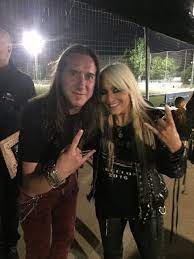 'tan lejos', 'verte sonreir', 'amante oscura', 'angel'. Danilo Moschen On Twitter Junto A Una Leyenda En Barcelona