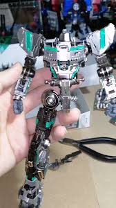 小林愛 めぐみ ガンプラをマッキーでアニメ風に塗装する人 on twitter mgnガンダムver kaのフレームなんとなく組んだ なんとなく塗り分けたんだけど これ あれだ タイバニの虎徹さんだ タイバニ めぐみん マッキー