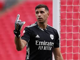 West ham keeper lukasz fabianski sympathises with emiliano martinez after leaving arsenal for lukasz fabianksi and emi martinez both left the gunners at the age of 29 martinez has flourished so far at aston villa and has kept four clean sheets but they are bonded having come through the ranks at arsenal, where neither were able to nail. Emiliano Martinez It S Time For A New Challenge At Aston Villa Shropshire Star