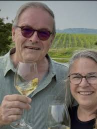 A huge thanks to Ann Sperling and Peter Gamble of @dobbinestate (and  countless other wineries) for joining us last night to guide our guests  through a tasting of their amazing wines, paired