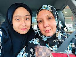 Ibu atau bapa di rumah boleh mula melak ukan. Biodata Dan Latar Belakang Pelakon Mia Sara Iluminasi