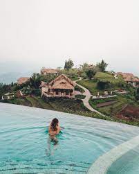 Vietnam Itinerary Hanoi Hoi An And Ha Long Bay Find Us Lost Vietnam Itinerary Vietnam Hotels Vietnam Travel Guide