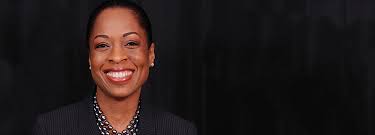 Heidi Holder's Instagram, Twitter & Facebook