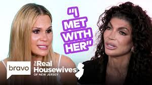 Jackie Louie's Instagram, Twitter & Facebook