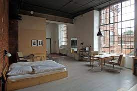 Lofts, oft mit blick über das wasser. Ferienwohnungen Appartements Meisterzimmer Pension In Der Leipziger Baumwollspinnerei Style Loft Idees Pour La Maison Chambre Design