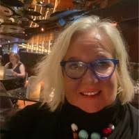 100+ "Lesley Jane" profiles