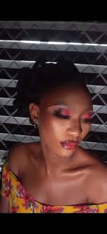 Happy married life dear Thanks for making us part of your big day✓✓ Mua :  h2bmakeovers1✓ Bride @fred.miracle.50✓ Bead@onyibigsambeadandaccessories_✓  Dress @amylovestiches✓ Photographer@imagemonsterphotography✓ Foundation  @silverrayscosmetics ...