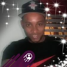 Soy Liceista . Pero creo que el Escogido esta para barrer 🧹 a los Toros .  Si no fuera por la lluvia ☔️ hoy se había coronado . El colmo sería que