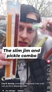 Why don't they make a slim Jim and pickle combo like they do with the slim  Jim and cheese combos?🤔🧐