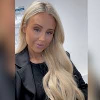 Laura Highland's Instagram, Twitter & Facebook