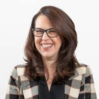 Keri Haley's Instagram, Twitter & Facebook