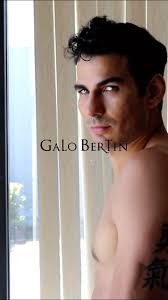 Hey World 🌎❤️🥺 My name is Hector Diaz, I was born and raised in New York  City My birth certificate is a pair of timberlands & I'm with @next models💫