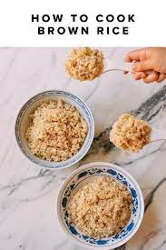How To Cook Brown Rice 2 Easy Methods Recipe In 2021 Cooking Brown Rice Dishes How To Cook Rice