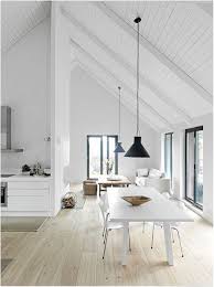 Une Deco Minimaliste Happy Chantilly Deco Minimaliste Deco Maison Interieur Blanc