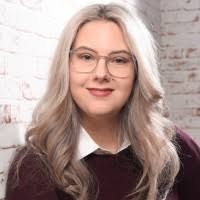 60+ Profile mit dem Suchbegriff „Roxanne Schneider“