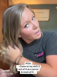 Join Me for an Evening Shift: Server Insights and Earnings💰