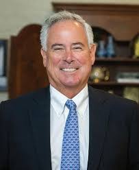 Jennifer Farish's Instagram, Twitter & Facebook