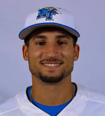 B LU E R A ID ER S C R IM S O N TID E