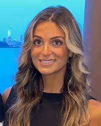 Alexis Abate's Instagram, Twitter & Facebook