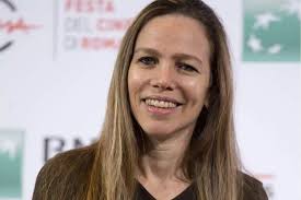 No Céu da Pátria Nesse Instante :: “Não é sobre esse ou aquele lado. É  sobre o Brasil, e nós todos estamos vivendo essa situação”, afirma Sandra  Kogut