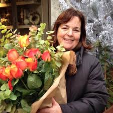 Your dinner party guests will think you ordered your bouquet. 32 Surprising Facts About Ina And Jeffrey Garten