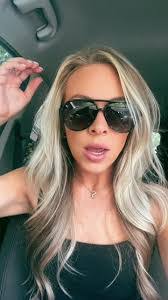 Sarah Frichette's Instagram, Twitter & Facebook