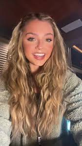 Love this look and my girly pops! ☺️