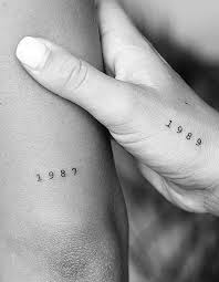 68 Small Meaningful Words And Quotes Tattoo Ideas To Look Unique Small Words Tattoo Tattoo Quotes Meaningful Tattoos