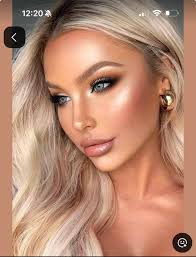 Thank you to Karen the G. Manager at Tabanero Cigars again for allowing me  to use your establishment for my photoshoot!! Can we say Vintage?? I love  the b&w Model: Daisy Lane