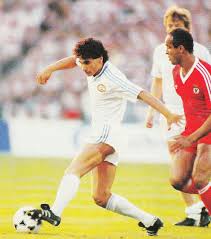 Psv Eindhoven 0 Benfica 0 6 5 Pens In May 1988 In Stuttgart Gerald Vanenburg And Elzo In Action In The European Cup Final Futebol Clube