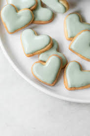 Christmas sugar cookies with easy icing sally s baking addiction. The Best Royal Icing Recipe Sugar And Charm