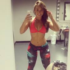 The frontal wedgie otherwise known as camel toe is all too common when it comes to wearing yoga pants. Pin On Insta Show