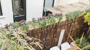 diy zelf een plantenbak voor op je schutting maken eigen huis en tuin plantenbak tuin decor achtertuinen