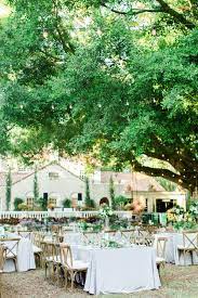 Romantic Sarasota Garden Wedding Elizabeth Anne Designs The Wedding Blog Romantic Garden Wedding Garden Wedding Reception Garden Theme Wedding