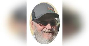 Richard Maness's Instagram, Twitter & Facebook