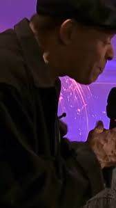 Celebrating #dizzygillespie ‘s birthday 🎉🥰 with Al’s version of “Groovin  High” with Larry Williams