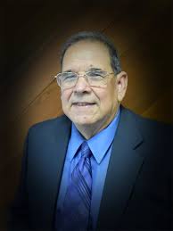 Gil Jaramillo's Instagram, Twitter & Facebook