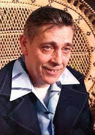 Stacy Syverson's Instagram, Twitter & Facebook