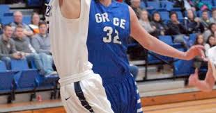 Royals Hold Off Lancers