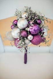 From subtle touches, like a sprinkle of holly berries, to full on holiday blooms, we pulled together some of our favorite christmas wedding bouquet ideas from around the web. 47 Ways To Use Christmas Ornaments For Your Wedding Weddingomania